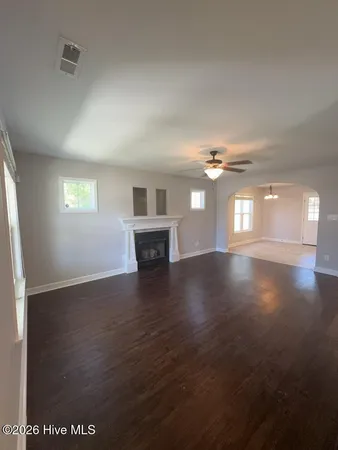 $2,100 | 1115 Westmoreland Drive, Jacksonville, NC 28546