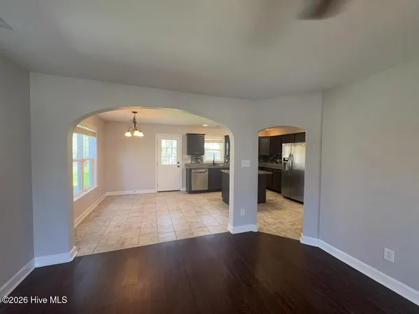 $2,100 | 1115 Westmoreland Drive, Jacksonville, NC 28546