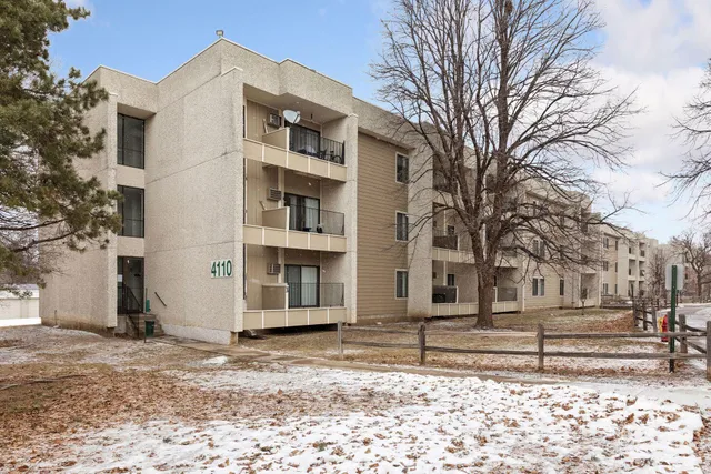 $115,000 | 4110 Rahn Road, Unit 121, Eagan, MN 55122