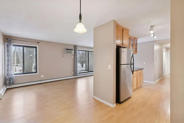 $115,000 | 4110 Rahn Road, Unit 121, Eagan, MN 55122