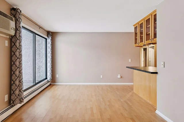 $115,000 | 4110 Rahn Road, Unit 121, Eagan, MN 55122