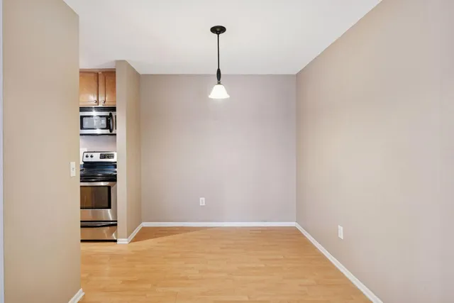 $115,000 | 4110 Rahn Road, Unit 121, Eagan, MN 55122