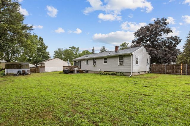 $405,000 | 30 Archdale Drive, Warwick, RI 02889