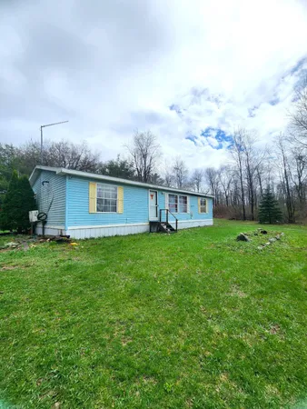 $139,900 | 21278 10th Avenue, Barryton, MI 49305