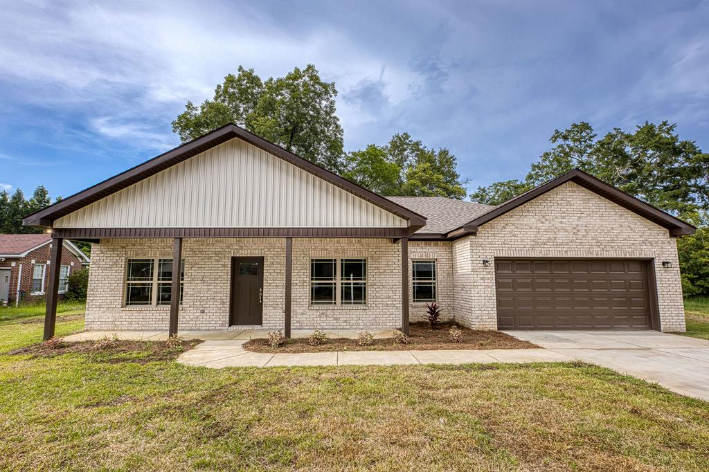 2535 Ashford Road Ashford, AL 36312 - Photo 1 of 41 Main View