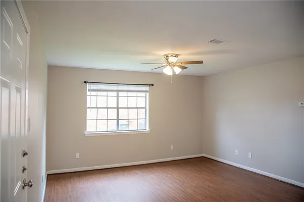 $1,125 | 700 Navarro Drive, Unit A, College Station, TX 77845