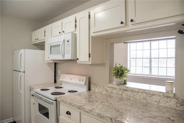 $1,125 | 700 Navarro Drive, Unit A, College Station, TX 77845