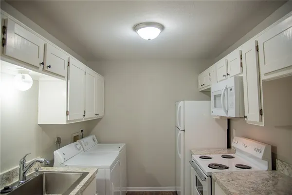 $1,125 | 700 Navarro Drive, Unit A, College Station, TX 77845
