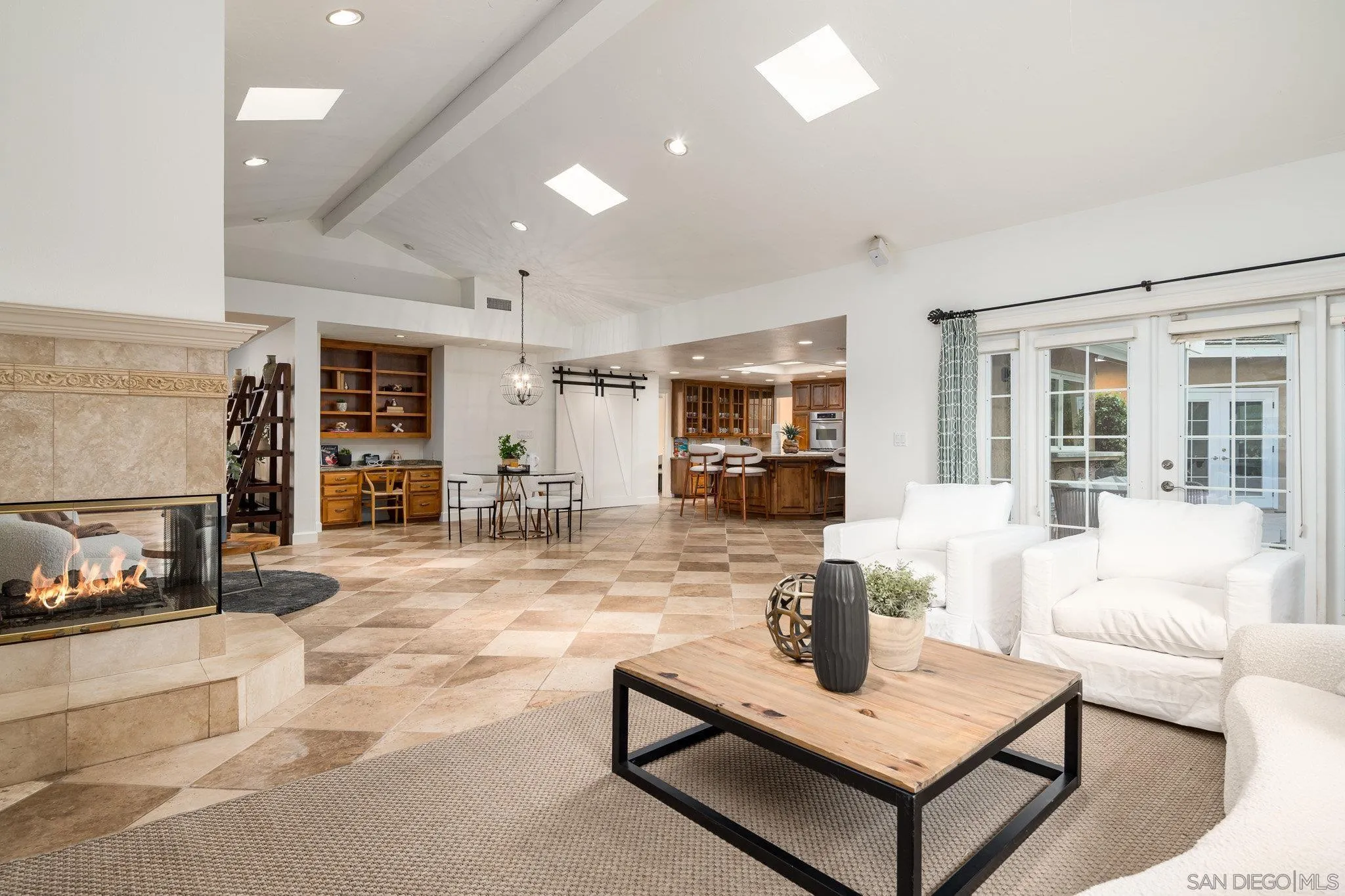 13678 Orchard Gate Road Poway, CA 92064 - Photo 4 of 21