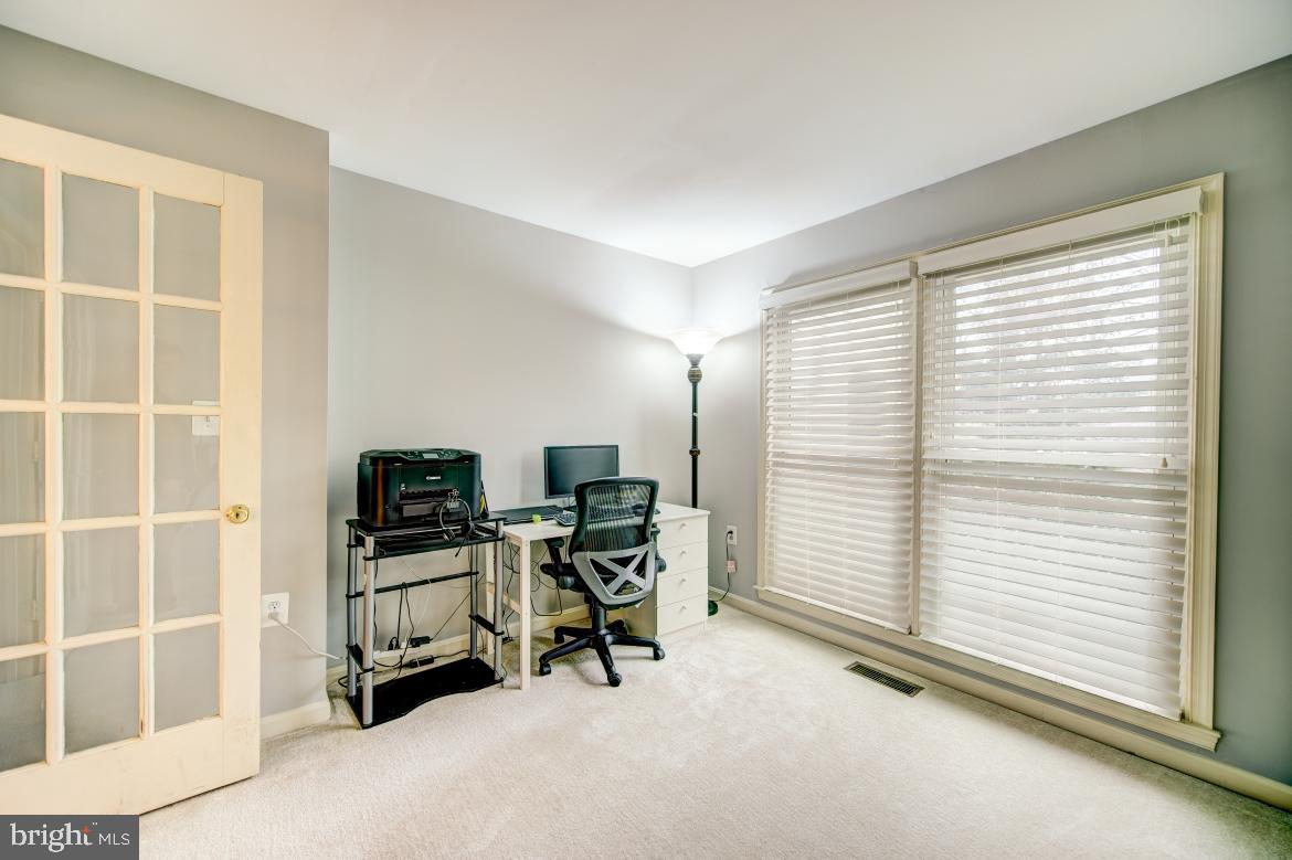 813 Spring Knoll Drive Herndon, VA 20170 - Photo 17 of 62