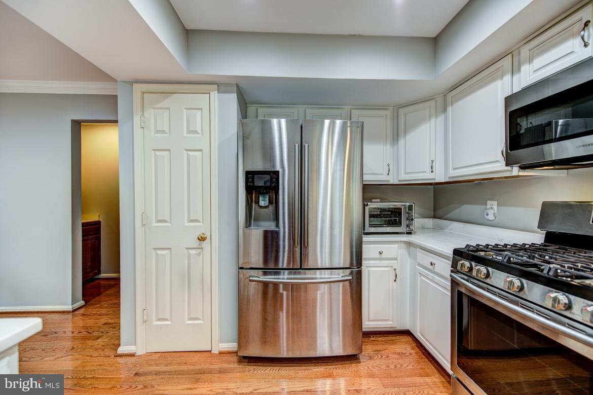 813 Spring Knoll Drive Herndon, VA 20170 - Photo 31 of 62