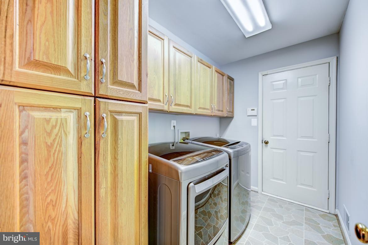 813 Spring Knoll Drive Herndon, VA 20170 - Photo 34 of 62