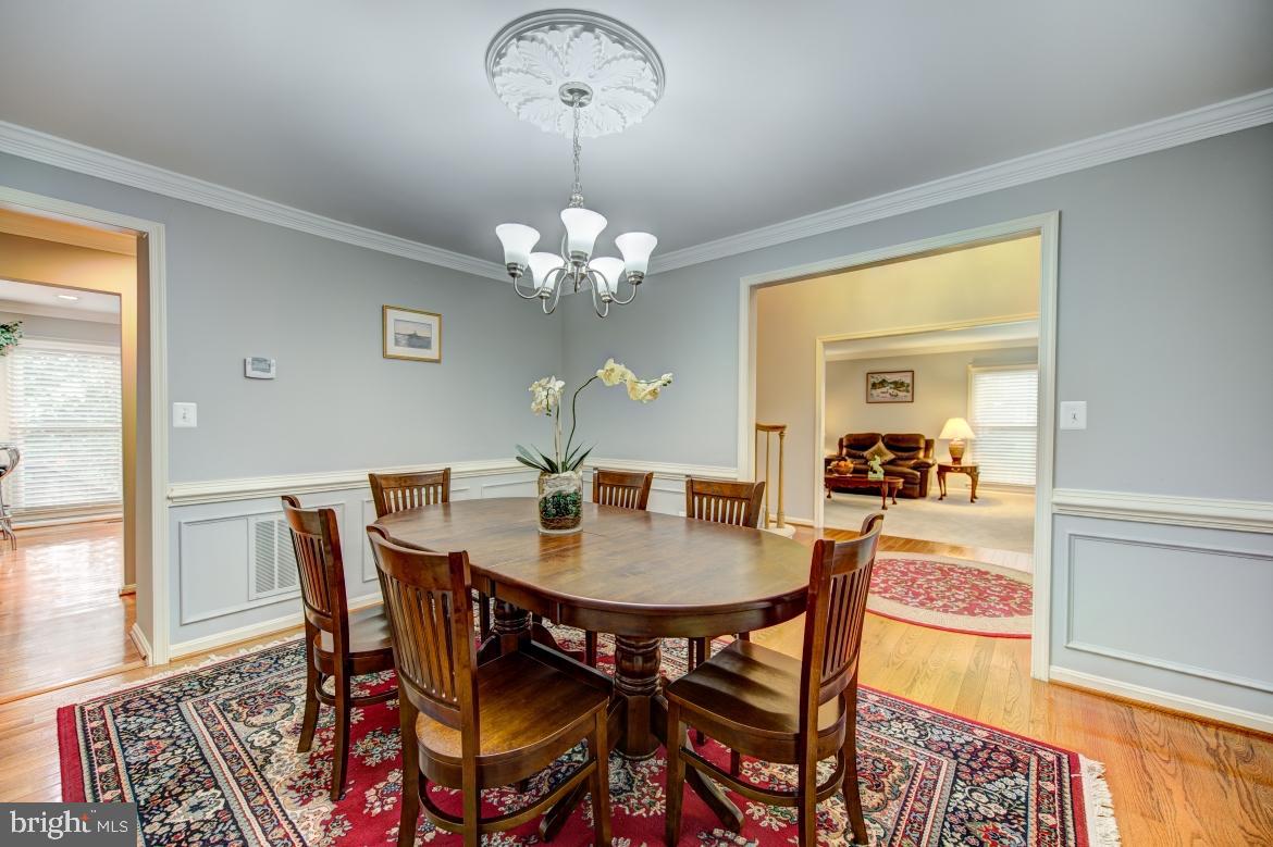 813 Spring Knoll Drive Herndon, VA 20170 - Photo 9 of 62