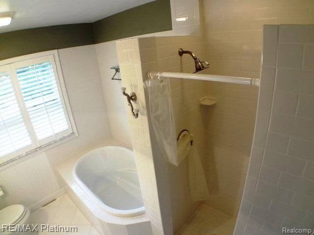 5459 Cohoctah Road Linden, MI 48451 - Photo 26 of 45 040.jpg