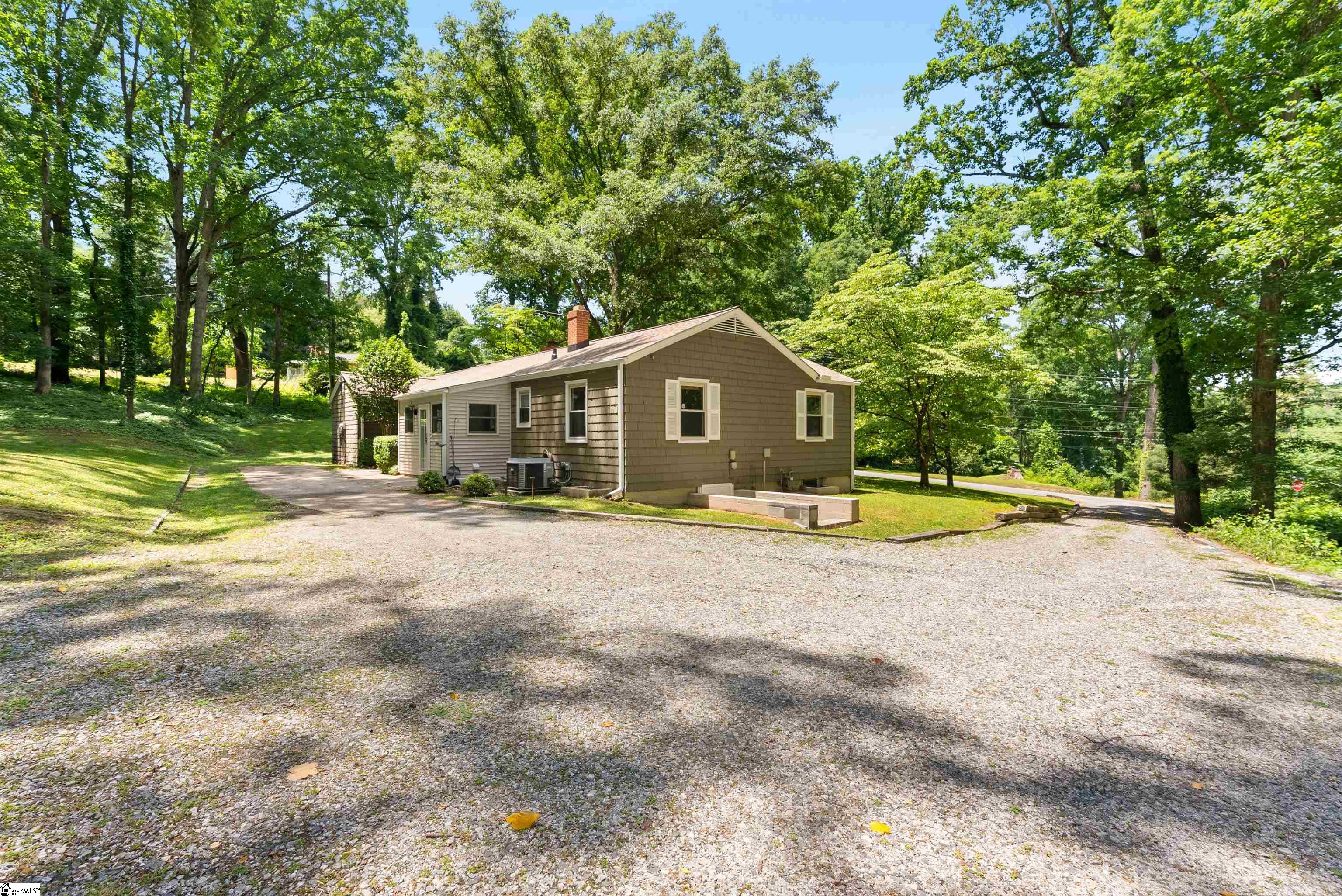 100 Maxwell Road Spartanburg, SC 29302 - Photo 23 of 33 Gallery Image 23