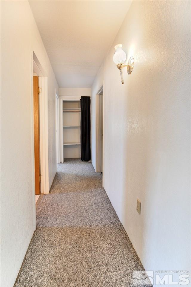 4320 Reno Highway Fallon, NV 89406 - Photo 11 of 28 a view of a livingroom with an empty space