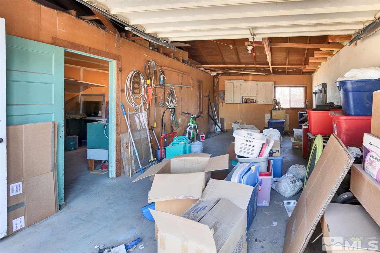 4320 Reno Highway Fallon, NV 89406 - Photo 25 of 28 a outdoor living space with furniture