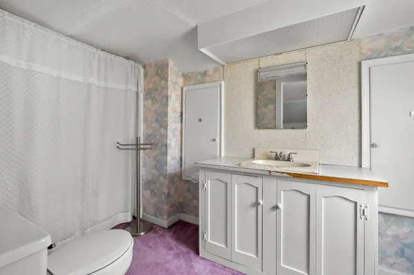 $175,000 | 1170 West Bridge Street, Plainwell, MI 49080