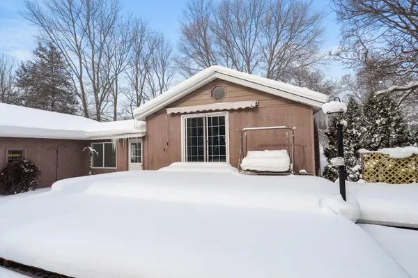 $175,000 | 1170 West Bridge Street, Plainwell, MI 49080