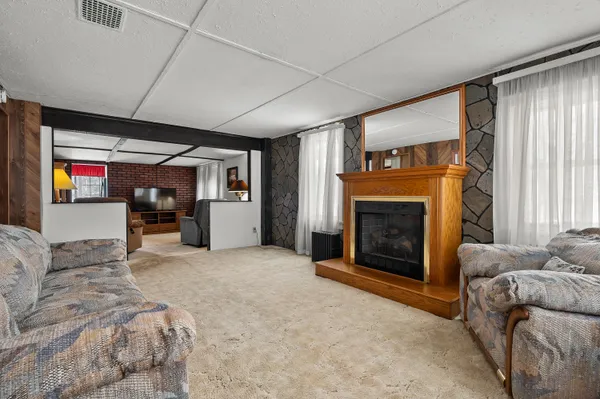 $175,000 | 1170 West Bridge Street, Plainwell, MI 49080