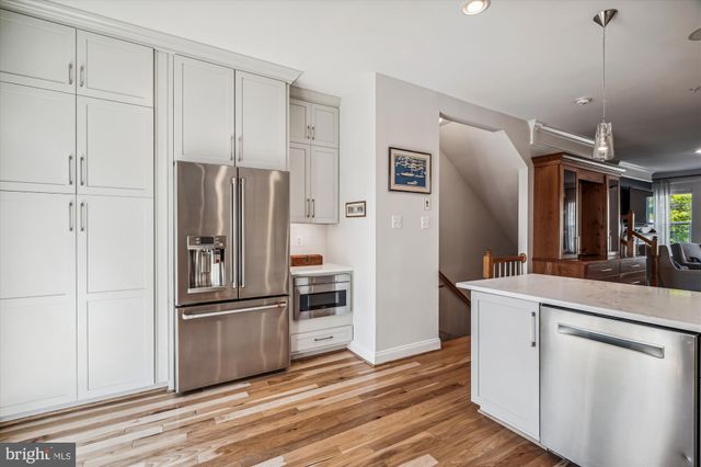 $970,000 | 235 West Street, Annapolis, MD 21401