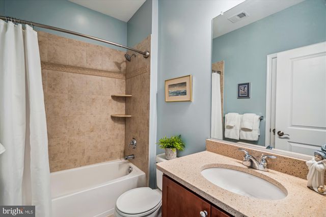 $970,000 | 235 West Street, Annapolis, MD 21401