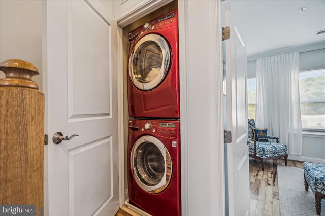 $970,000 | 235 West Street, Annapolis, MD 21401