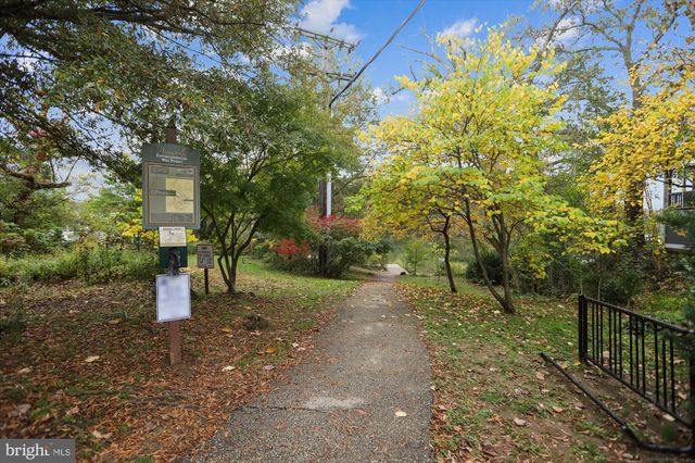 $970,000 | 235 West Street, Annapolis, MD 21401