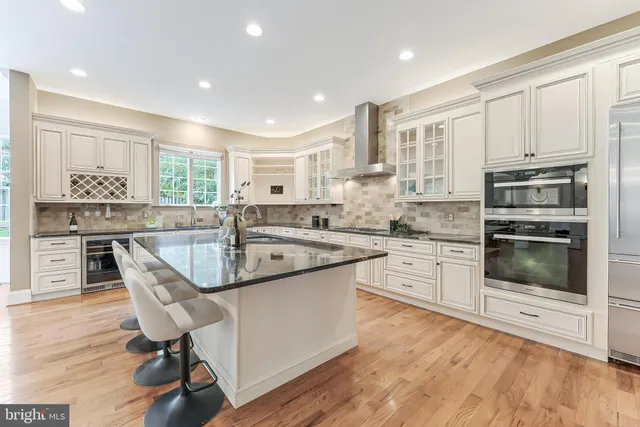 $9,000 | 829 Golden Arrow Street, Great Falls, VA 22066