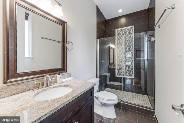 $9,000 | 829 Golden Arrow Street, Great Falls, VA 22066