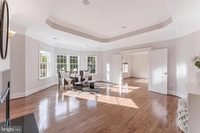 $9,000 | 829 Golden Arrow Street, Great Falls, VA 22066