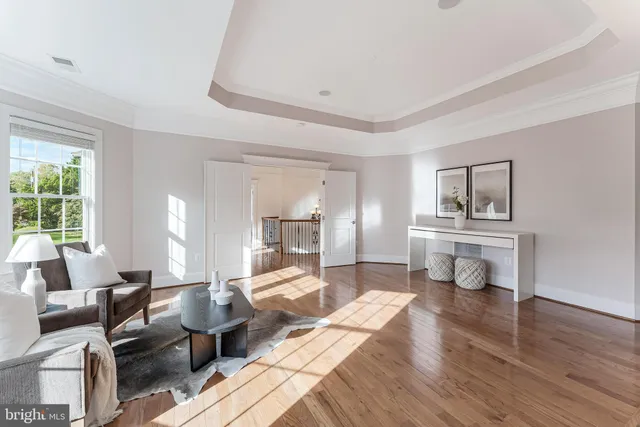 $9,000 | 829 Golden Arrow Street, Great Falls, VA 22066