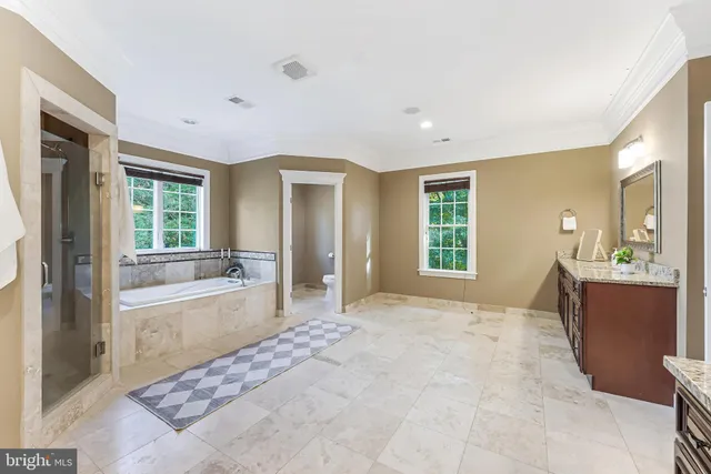 $9,000 | 829 Golden Arrow Street, Great Falls, VA 22066