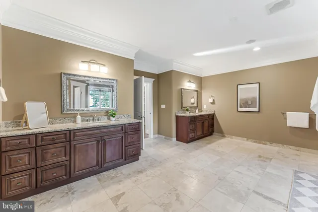 $9,000 | 829 Golden Arrow Street, Great Falls, VA 22066