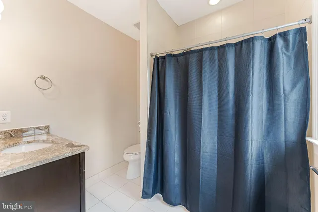 $9,000 | 829 Golden Arrow Street, Great Falls, VA 22066