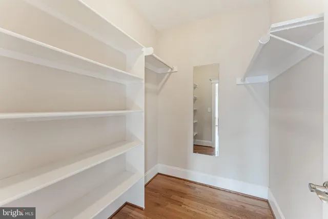 $9,000 | 829 Golden Arrow Street, Great Falls, VA 22066