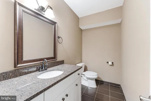 $9,000 | 829 Golden Arrow Street, Great Falls, VA 22066