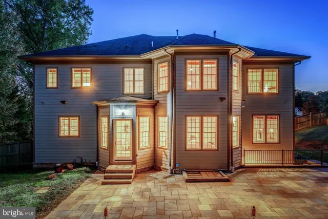 $9,000 | 829 Golden Arrow Street, Great Falls, VA 22066