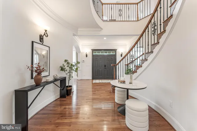 $9,000 | 829 Golden Arrow Street, Great Falls, VA 22066