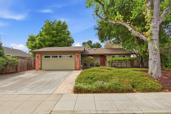 $2,298,000 | 939 Poplar Avenue, Sunnyvale, CA 94086