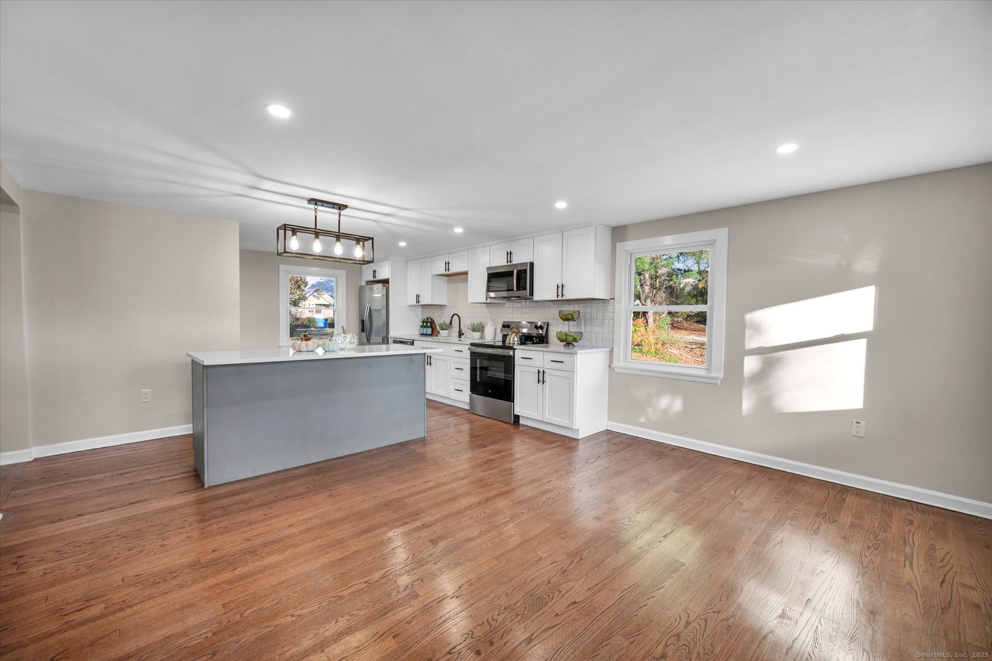 31 Lucas Park Road Norwich, CT 06360 - Photo 15 of 37