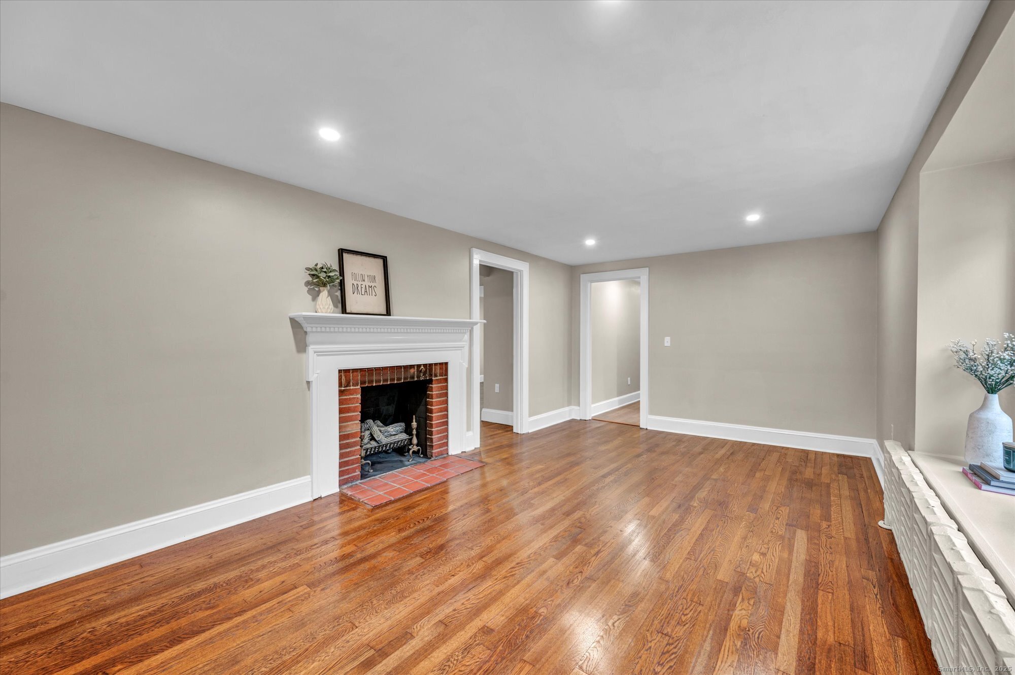 31 Lucas Park Road Norwich, CT 06360 - Photo 3 of 37