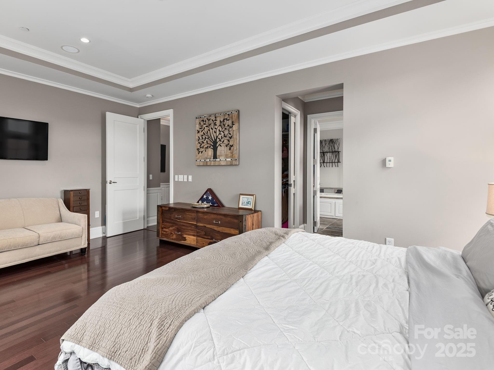 288 Macon Avenue, Unit 308 Asheville, NC 28804 - Photo 12 of 18