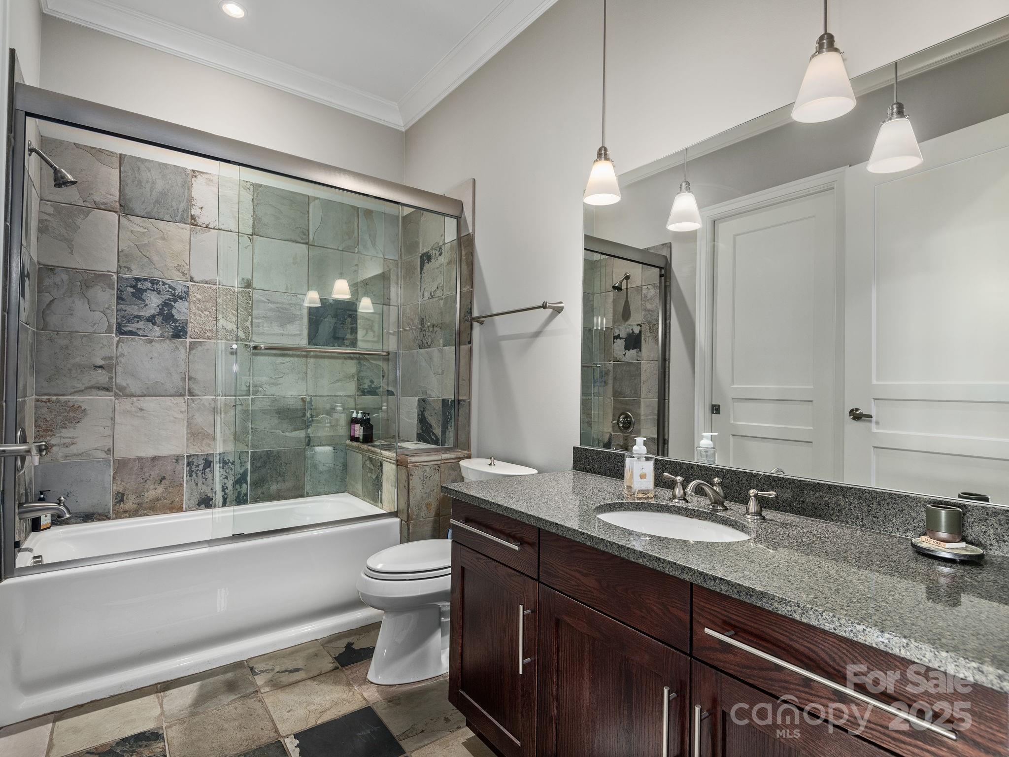 288 Macon Avenue, Unit 308 Asheville, NC 28804 - Photo 14 of 18