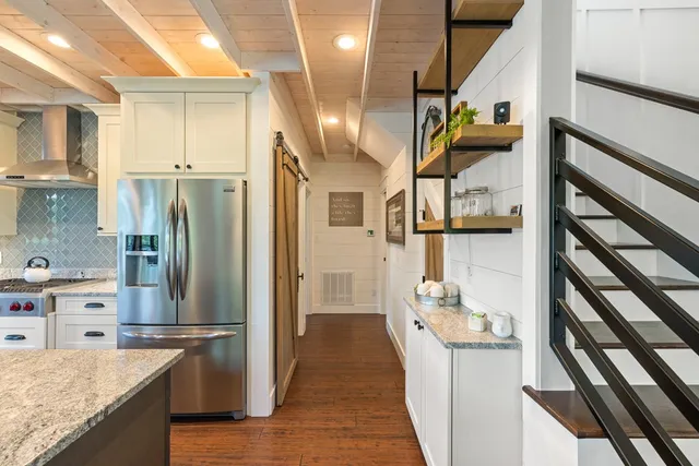 $1,050,000 | 137 Kilmoore Lane, Hayesville, NC 28904