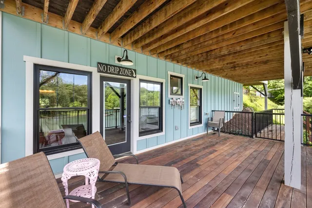 $1,050,000 | 137 Kilmoore Lane, Hayesville, NC 28904
