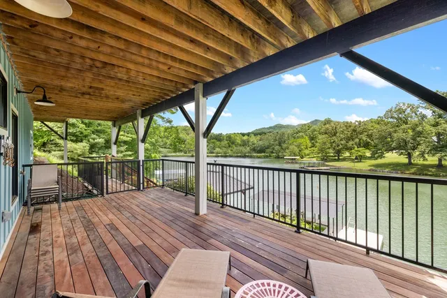 $1,050,000 | 137 Kilmoore Lane, Hayesville, NC 28904