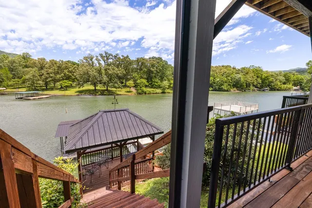 $1,050,000 | 137 Kilmoore Lane, Hayesville, NC 28904