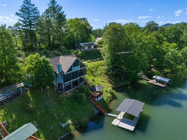 $1,050,000 | 137 Kilmoore Lane, Hayesville, NC 28904