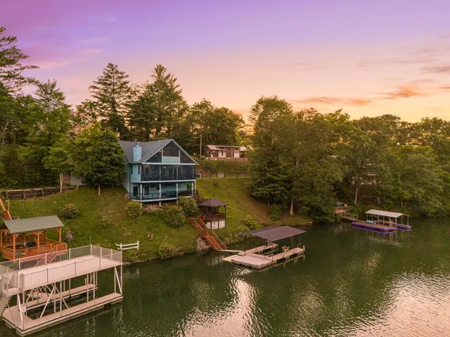 $1,050,000 | 137 Kilmoore Lane, Hayesville, NC 28904